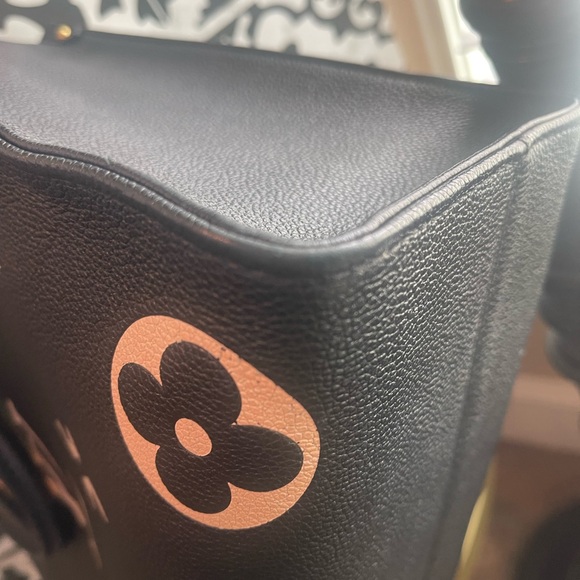 EUC Louis Vuitton On The Go Bicolor Empreinte Tote MM and Wallet - Picture 5 of 16